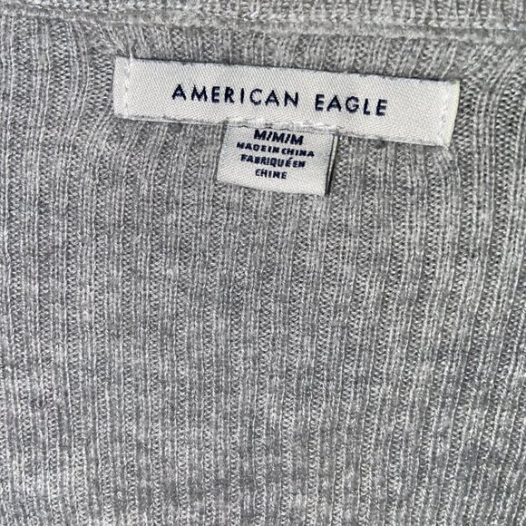 American Eagle Round Neck Crop Top Ribbed Grey Long Sleeve Sweater Size Medium - Picture 7 of 7